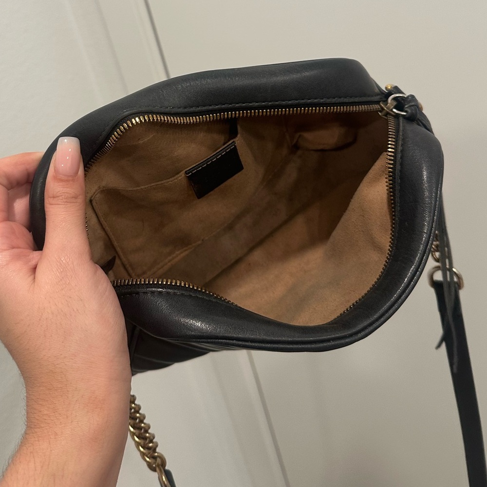 Gucci Marmont Shoulder Bag *Preloved* - Picture 9 of 12